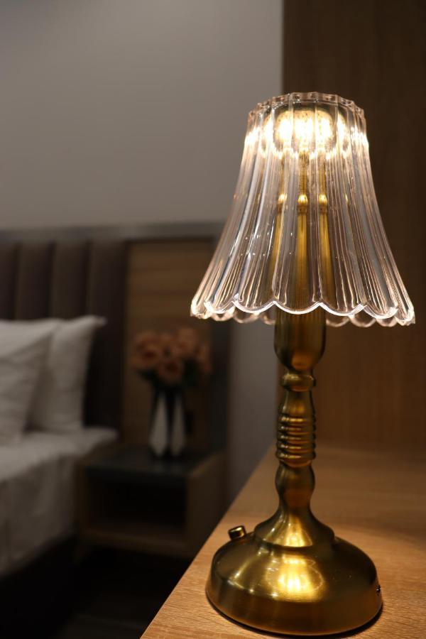 Orion Aparthotel Jerevan Buitenkant foto